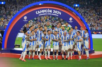 Argentina retiene el título, sin Messi y gracias a Lautaro