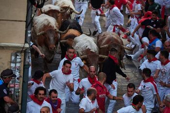 El segundo encierro de los Sanfermines deja seis heridos