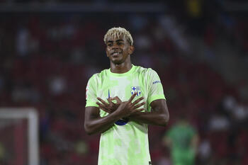 Lamine Yamal se pone la corona