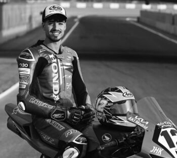 Muere el piloto Borja Gómez en el circuito de Magny-Cours