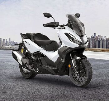 Nueva gama de colores para la Honda ADV350