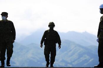 Japón denuncia un incidente con cazas con chinos