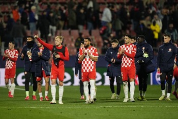 Otro 'sí pero no' del Girona en su adiós a la Champions