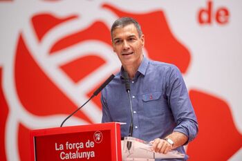 Sánchez pide a Aznar que no le dé 