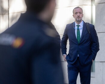 La jueza señala a Martínez en la red de compraventa de datos