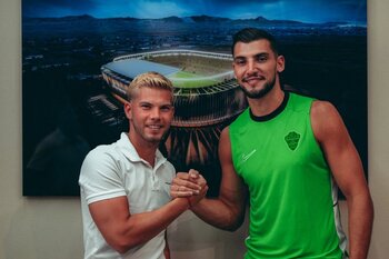 Rafa Mir llega cedido al Elche