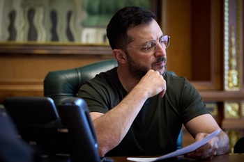 Zelenski quiere un alto el fuego antes de reunirse con Putin