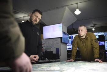 Ucrania evacua once localidades de Sumi fronterizas con Rusia