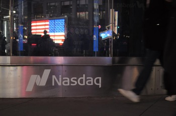 Las bolsas estadounidenses cierran con fuertes pérdidas