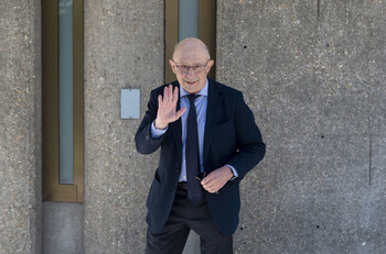 Cristóbal Montoro se da de baja como afiliado del PP