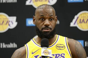El anuncio de LeBron James se queda en un truco publicitario