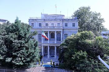 Irán y tres países europeos inician las negociaciones nucleares