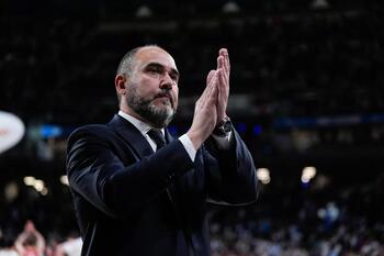 El Madrid confirma la marcha de Chus Mateo y anuncia a Scariolo