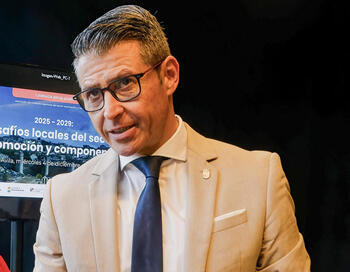 El alcalde de Almussafes dimite de sus cargos del PSOE