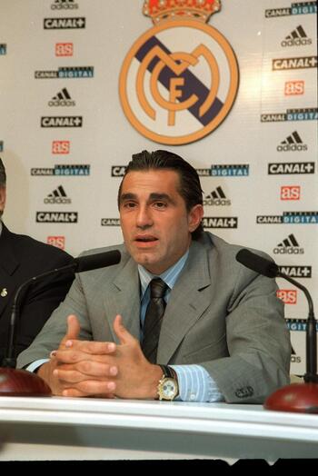 El 'arquitecto' vuelve a vestirse de blanco