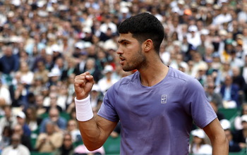 Alcaraz doblega a Davidovich y jugará la final en Montecarlo