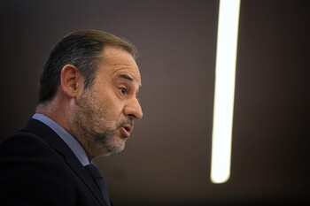 Ábalos sostiene que los pagos del PSOE en sobres 