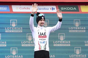 Jay Vine triunfa en Pal