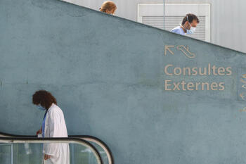 La confianza en el sistema sanitario cae cuatro puntos