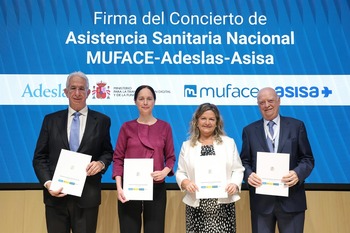 Muface firma con Adeslas y Asisa el nuevo concierto sanitario