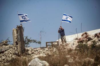 Matan a un activista que ayudó a grabar 'No Other Land'