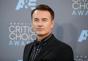 Muere el actor australiano Julian McMahon a los 56 años