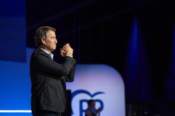 Feijóo preside la reunión de los grupos parlamentarios del PP