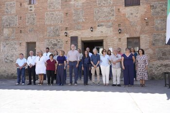 El Rey anima a retomar los viajes cancelados por los incendios