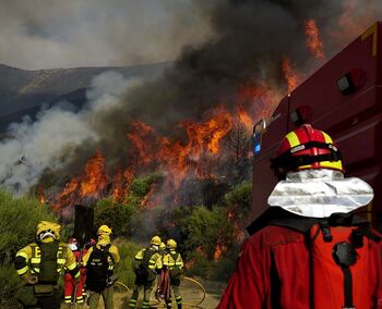 La ‘inteligencia’ del fuego desafía a la razón