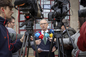 José Luis Quintana presidirá la gestora del PSOE extremeño