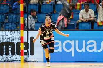 Las Guerreras se reivindican y acceden a la segunda fase