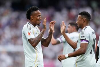 El Real Madrid prolonga el pleno con solvencia