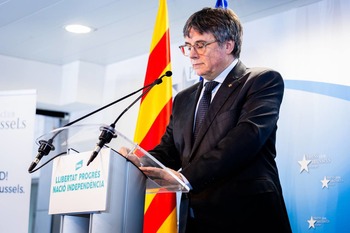 El Constitucional anula el voto delegado de Puigdemont
