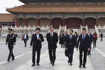 Sánchez apuesta por una agenda positiva con China