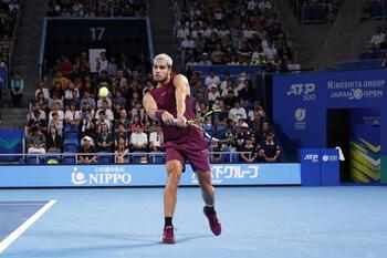 Alcaraz remonta a Ruud y buscará el título de Tokio ante Fritz