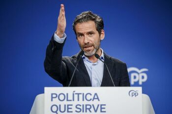 El PP rechaza una moción de censura y exige a Sánchez dimitir