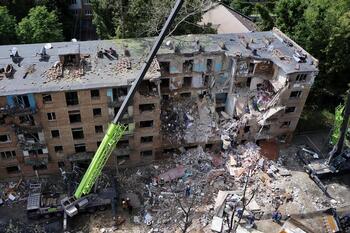 Al menos 26 heridos en Kiev tras un ataque ruso contra Ucrania