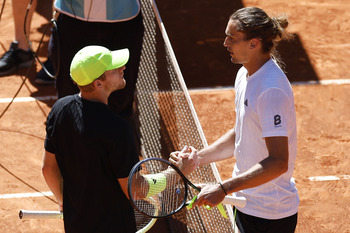 Zverev termina con Davidovich y la baza española en Madrid