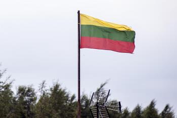 Lituania cierra indefinidamente su frontera con Bielorrusia