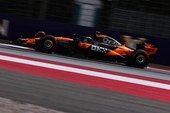 Norris arrasa por la 'pole' en Spielberg