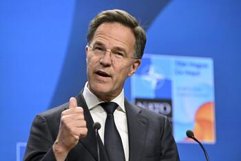 Rutte pide a Europa centrarse en disparar el gasto militar