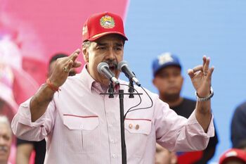Maduro confirma una llamada telefónica 