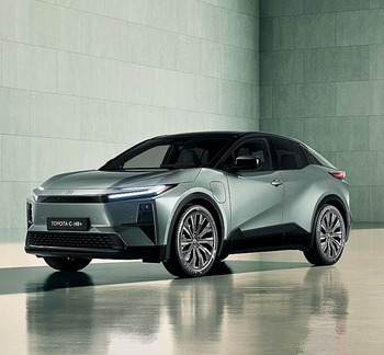 Toyota amplía su gama de modelos eléctricos