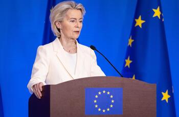 Von der Leyen defiende el acuerdo arancelario con EEUU