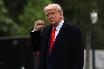 Trump amenaza a la UE con aranceles del 50% desde junio