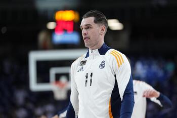 Hezonja y Kramer regresan con lesiones musculares