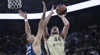 El Barça de Pascual arranca herido en Estambul