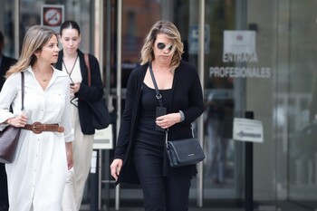 El IE niega tener correos con la asesora de Begoña Gómez