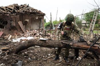 Estados Unidos detiene el envío de armas clave para Ucrania