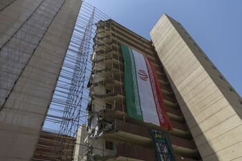 Al menos seis muertos en un ataque contra un edificio en Irán